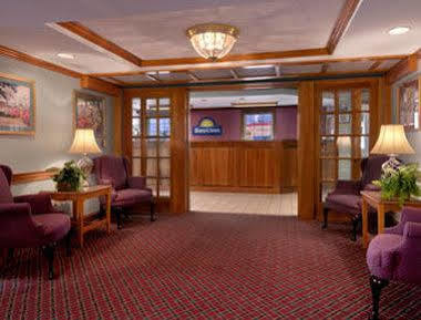 Days Inn By Wyndham Amherst Kültér fotó